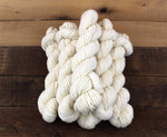 Bulky Weight Alpaca Blend Knitter's Yarn